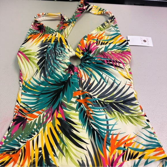 Shade & Shore Women’s Tropical Leaf Print Swimsuit Size M - Picture 3 of 6